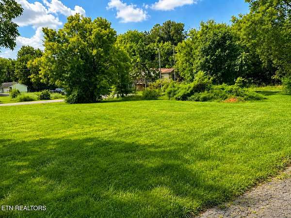 0.28 Acres of Residential Land for Sale in Knoxville, Tennessee