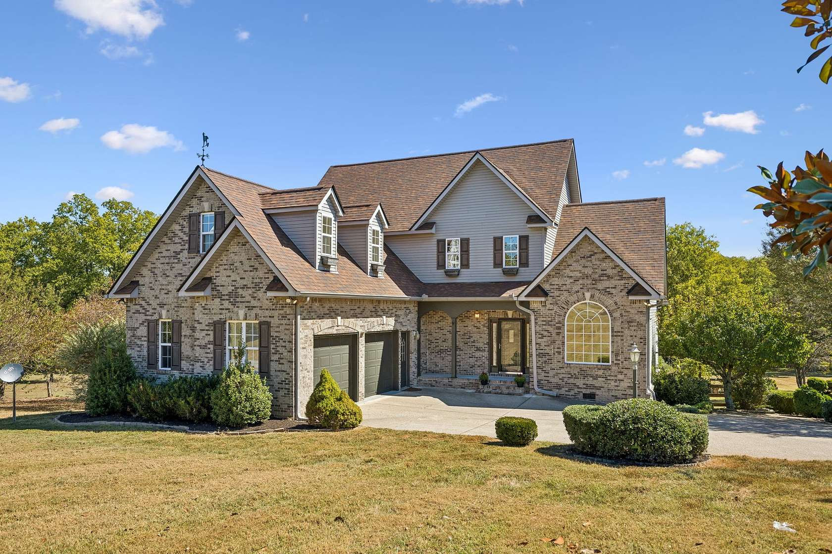 2.8 Acres of Land with Home for Sale in Spring Hill, Tennessee