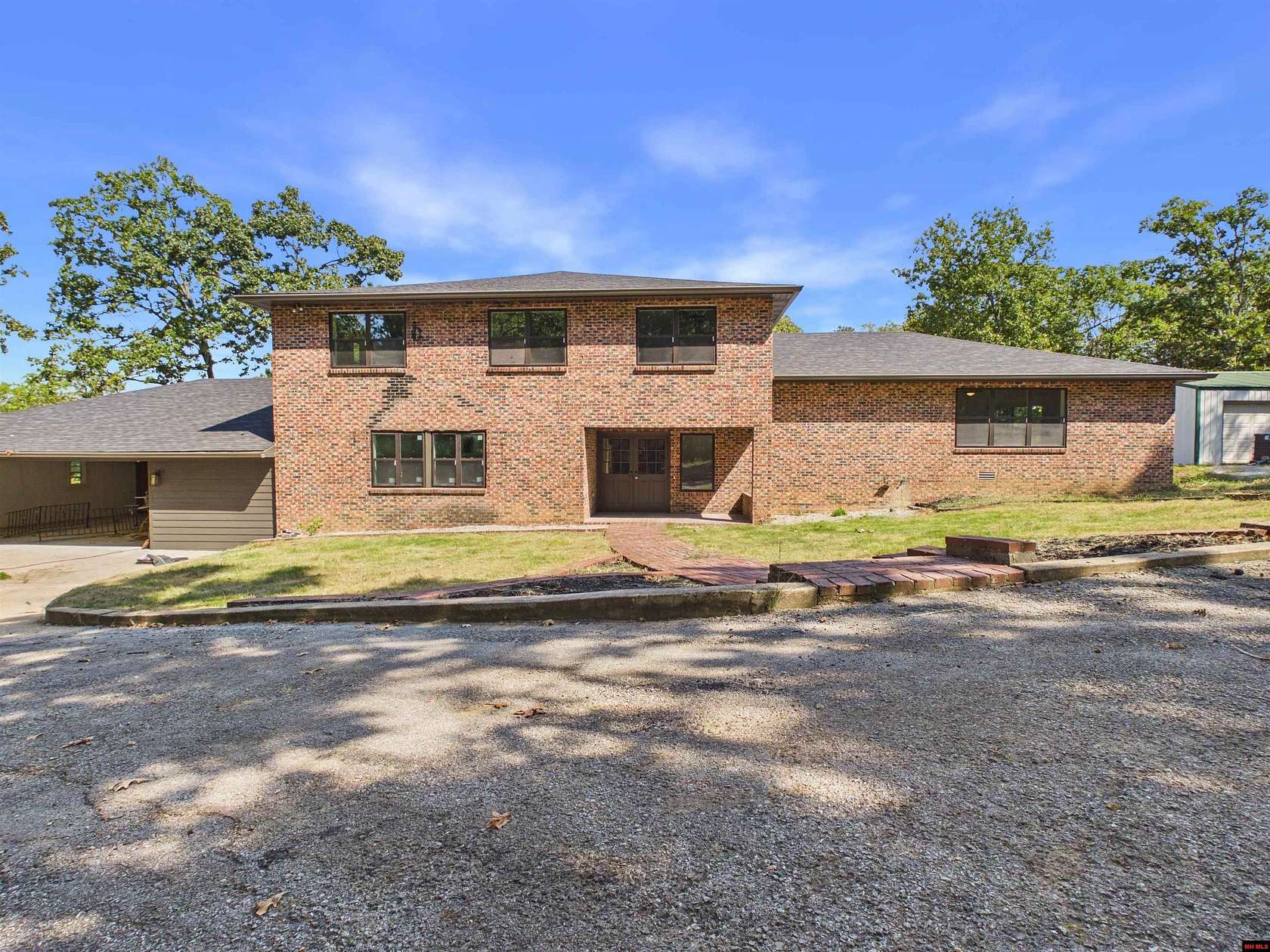 2.5 Acres of Land with Home for Sale in Mountain Home, Arkansas