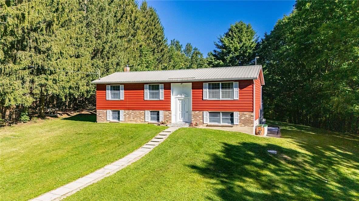 25.2 Acres of Recreational Land with Home for Sale in Canandaigua, New York
