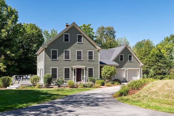 2.59 Acres of Land with Home for Sale in Kensington, New Hampshire