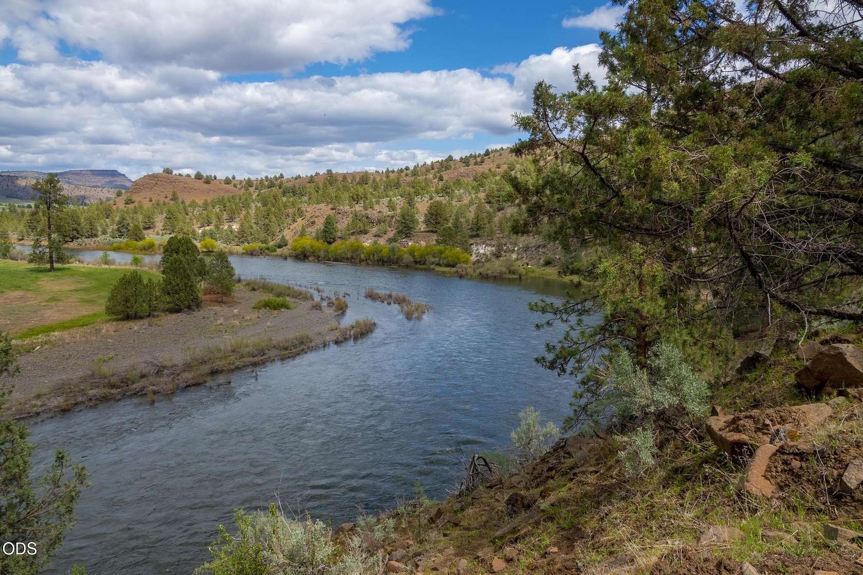 2,686 Acres of Land for Sale in Monument, Oregon