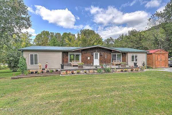 1.5 Acres of Land with Home for Sale in Elizabethton, Tennessee