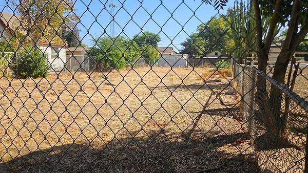 0.13 Acres of Residential Land for Sale in Fresno, California