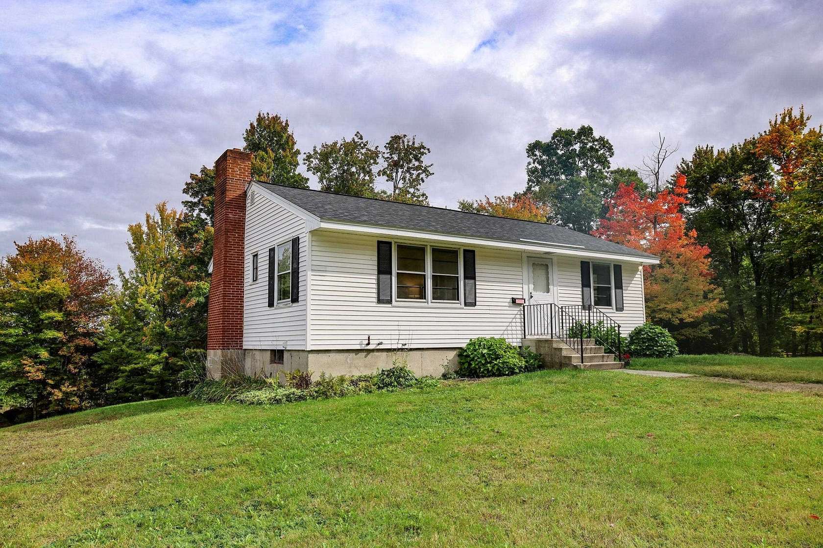 1.52 Acres of Land with Home for Sale in New Boston, New Hampshire