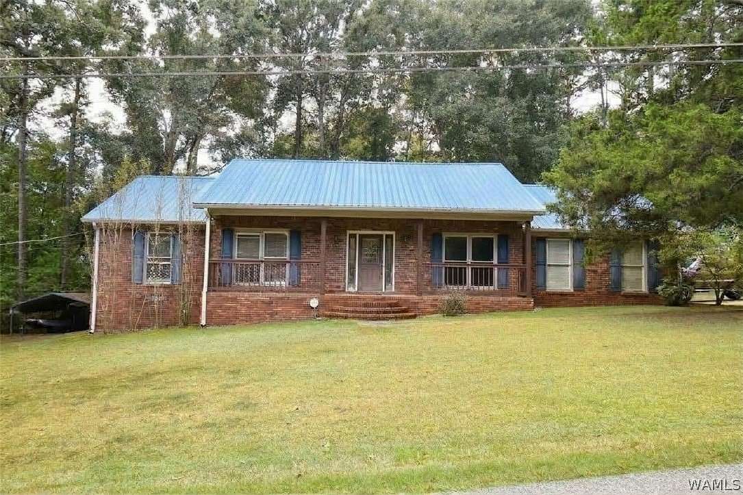 1.6 Acres of Land with Home for Sale in Tuscaloosa, Alabama