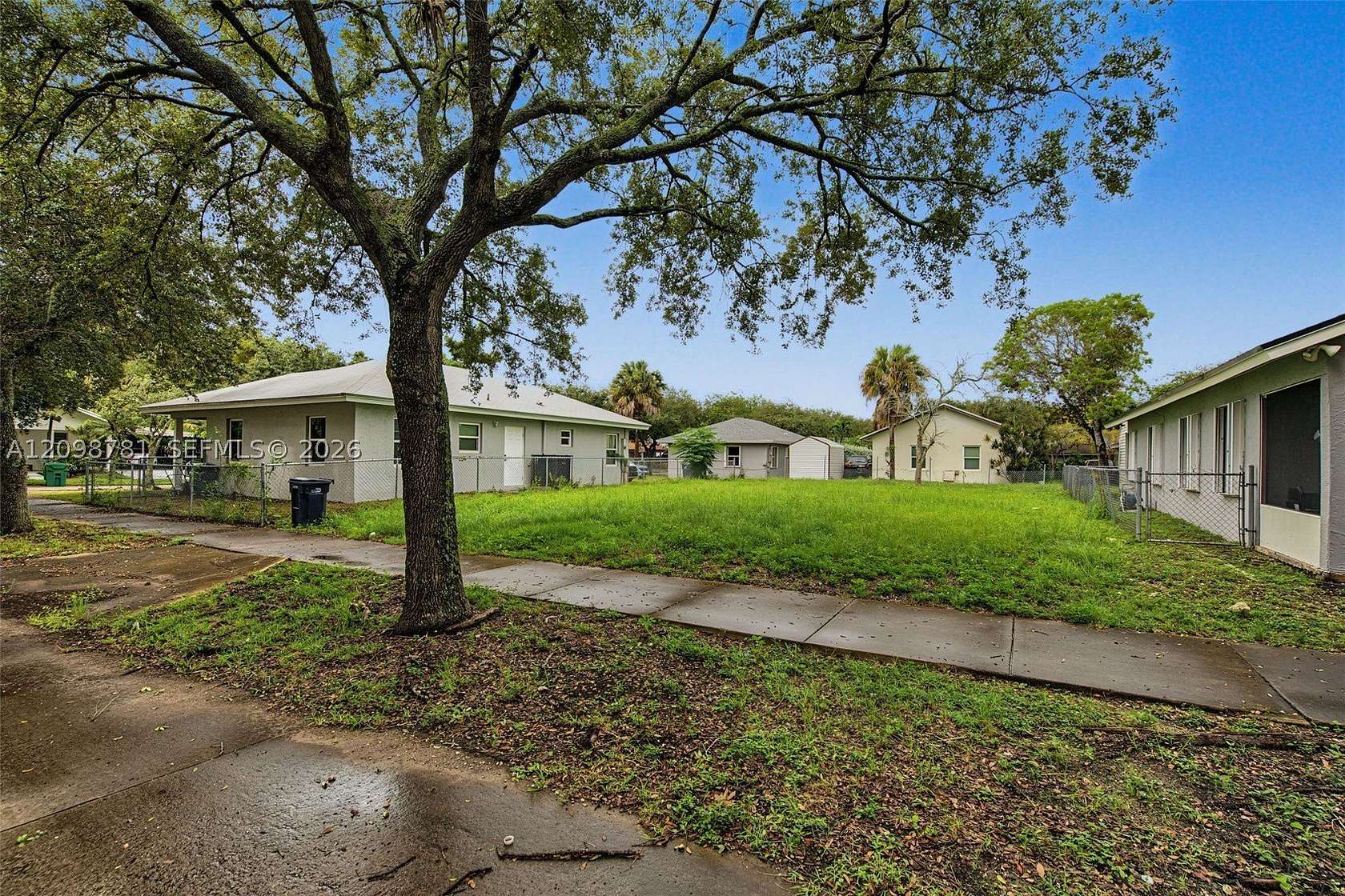 0.09 Acres of Residential Land for Sale in Homestead, Florida