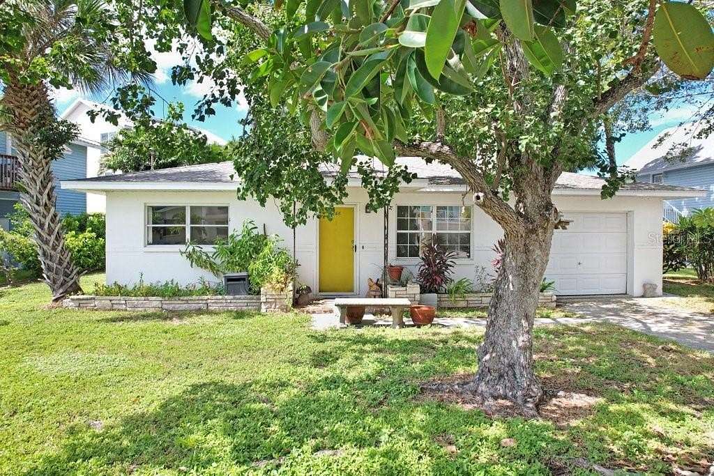 0.12 Acres of Land for Sale in Indian Rocks Beach, Florida