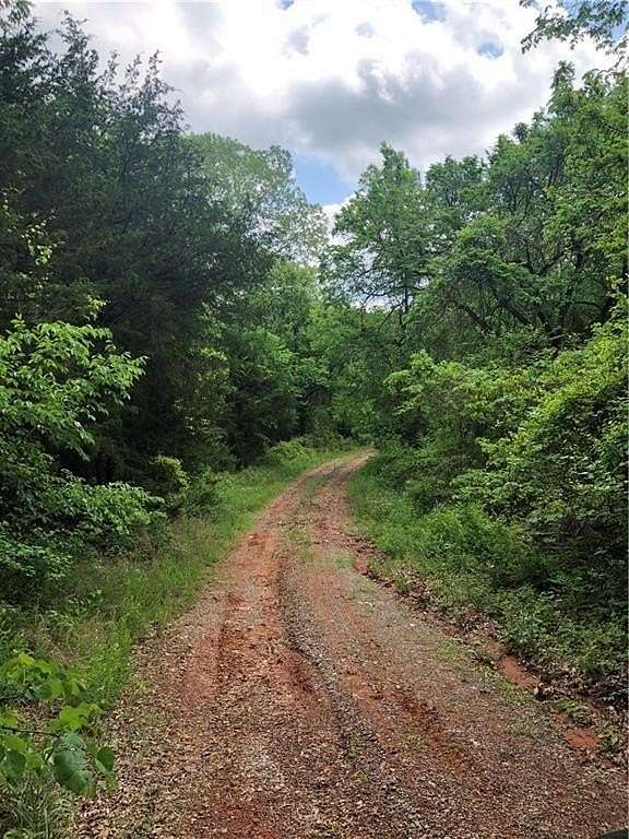35.3 Acres of Land for Sale in Guthrie, Oklahoma