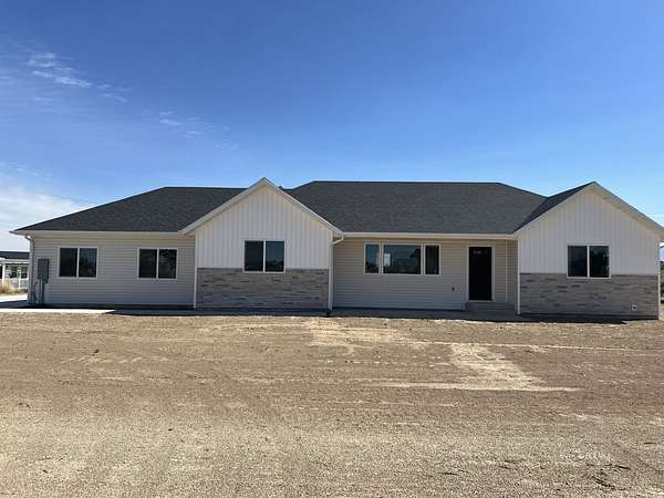 1.65 Acres of Land with Home for Sale in Spring Creek, Nevada