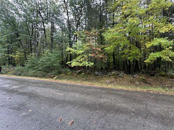 3 Acres of Residential Land for Sale in Limington, Maine