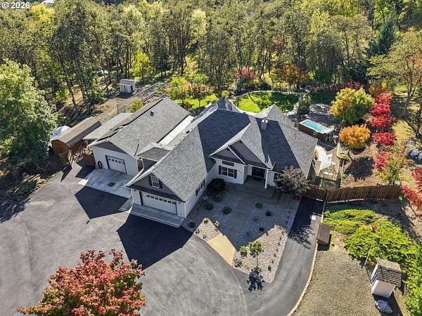 5.82 Acres of Land with Home for Sale in Roseburg, Oregon