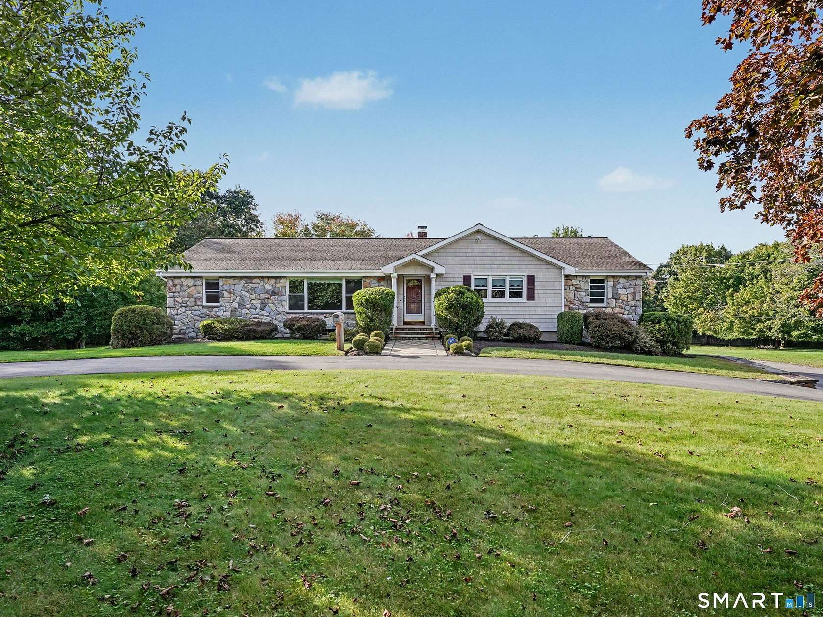 2.14 Acres of Land with Home for Sale in Woodbridge, Connecticut