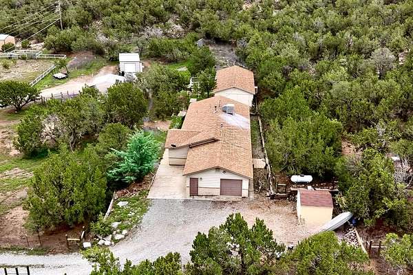 9.34 Acres of Land with Home for Sale in Edgewood, New Mexico