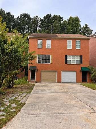 2.25 Acres of Land with Home for Lease in Dawsonville, Georgia