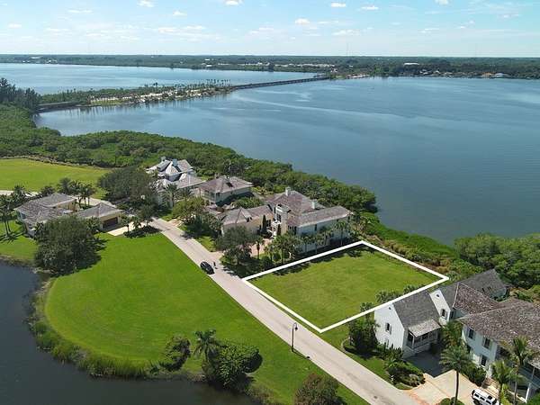0.3 Acres of Residential Land for Sale in Vero Beach, Florida