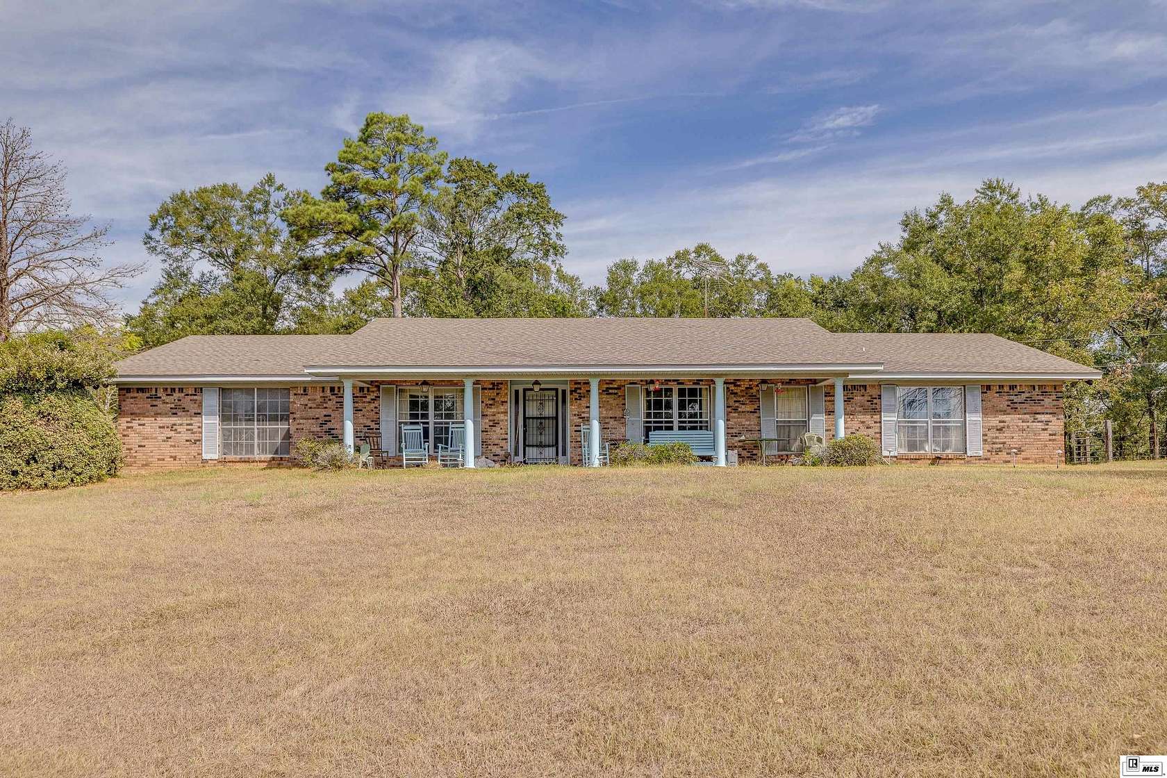 35 Acres of Land with Home for Sale in Calhoun, Louisiana