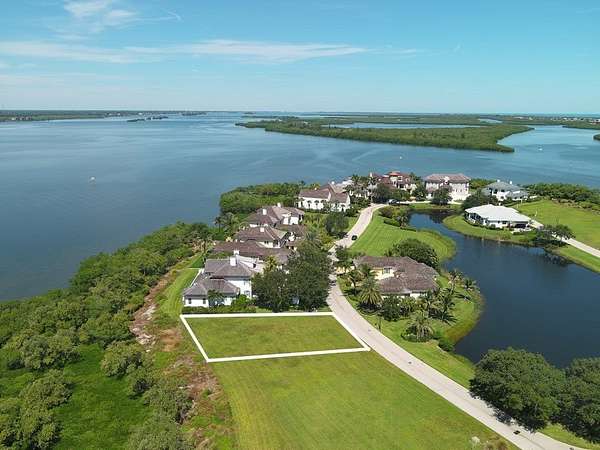 0.3 Acres of Residential Land for Sale in Vero Beach, Florida