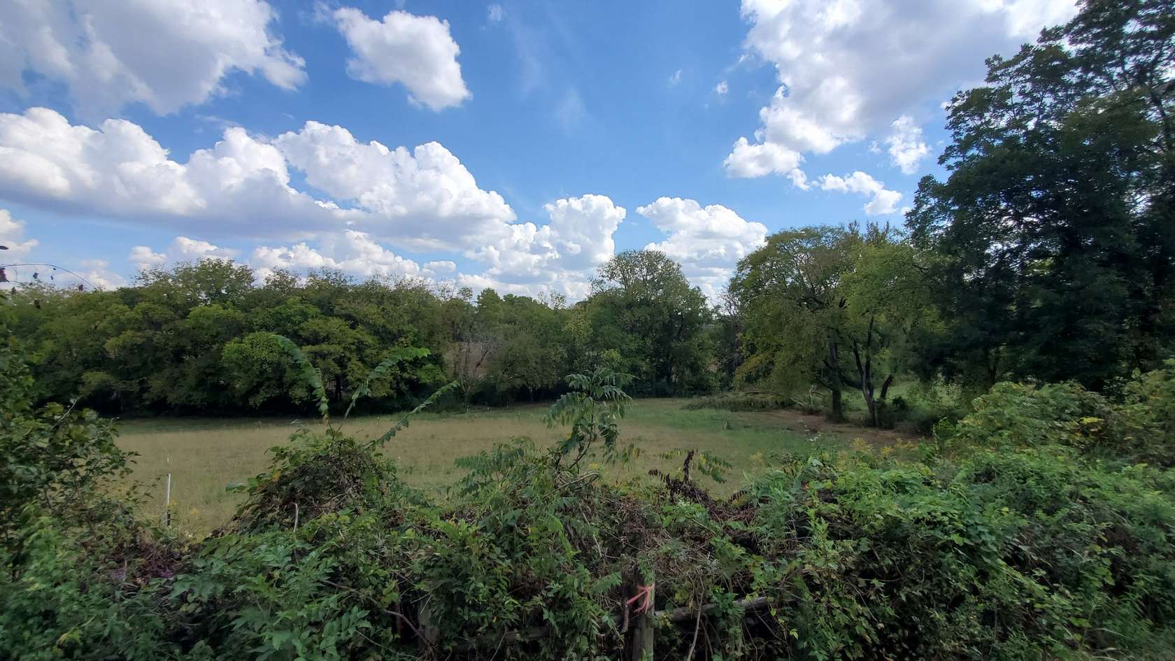 1 Acre of Residential Land for Sale in Columbia, Tennessee