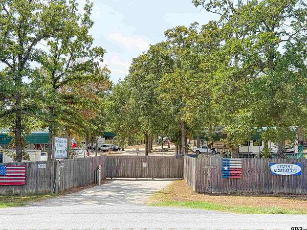 5.13 Acres of Commercial Land for Sale in Alba, Texas