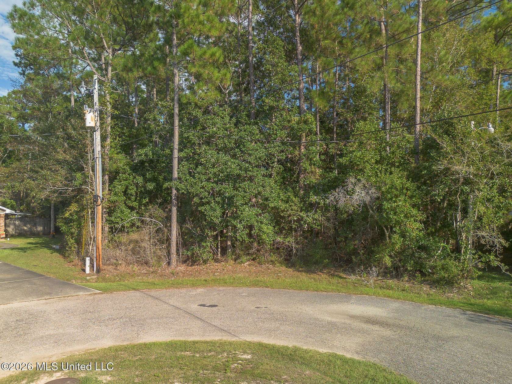 0.2 Acres of Residential Land for Sale in Diamondhead, Mississippi
