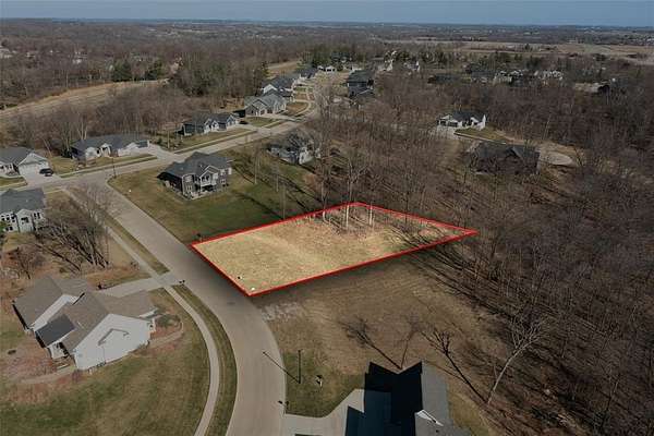 0.6 Acres of Residential Land for Sale in Hiawatha, Iowa