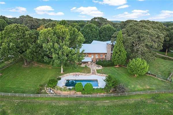 30 Acres of Improved Land for Sale in Dawsonville, Georgia