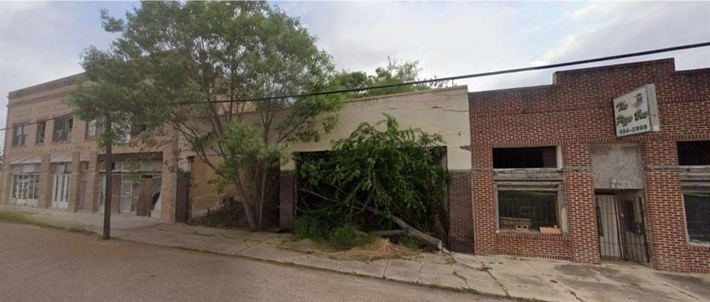 0.2 Acres of Commercial Land for Sale in Bishop, Texas