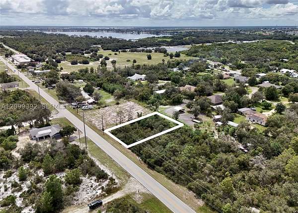 0.26 Acres of Residential Land for Sale in Lake Placid, Florida
