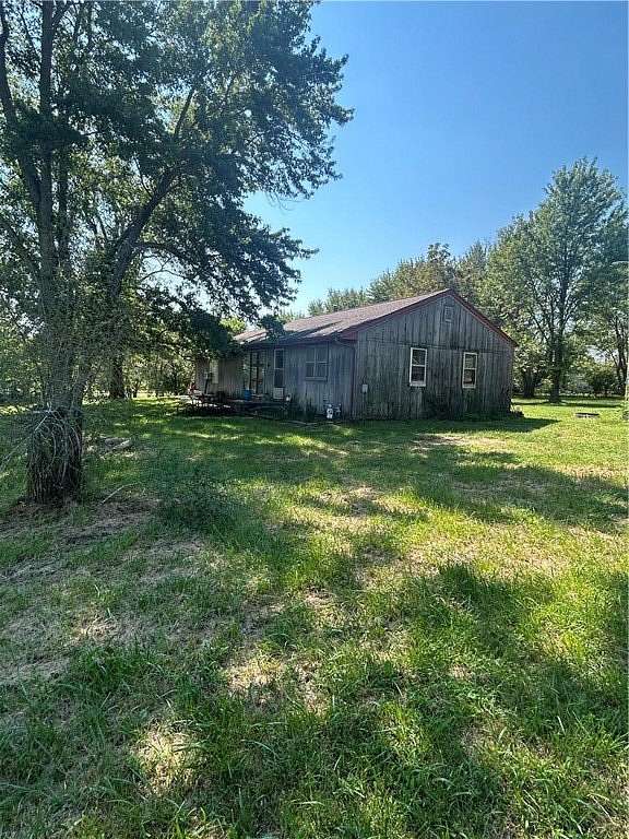 3 Acres of Improved Residential Land for Sale in Lathrop, Missouri