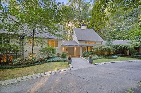 2.23 Acres of Land with Home for Sale in Atlanta, Georgia