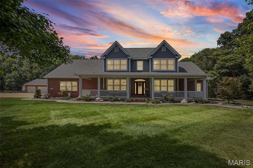 2 Acres of Land with Home for Sale in Highland, Illinois