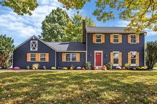 2 Acres of Land with Home for Sale in Baltimore, Ohio