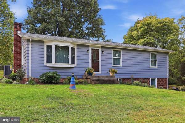 5.3 Acres of Land with Home for Sale in Middletown, Maryland