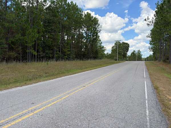 3.43 Acres of Land for Sale in Lumberton, Mississippi