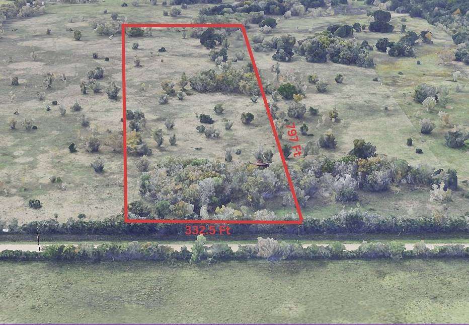 6 Acres of Land for Sale in Manvel, Texas