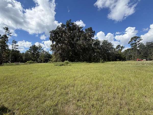 2.2 Acres of Residential Land for Sale in Valdosta, Georgia