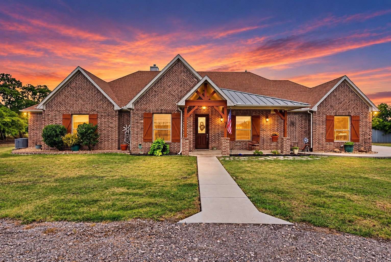 10 Acres of Land with Home for Sale in Farmersville, Texas