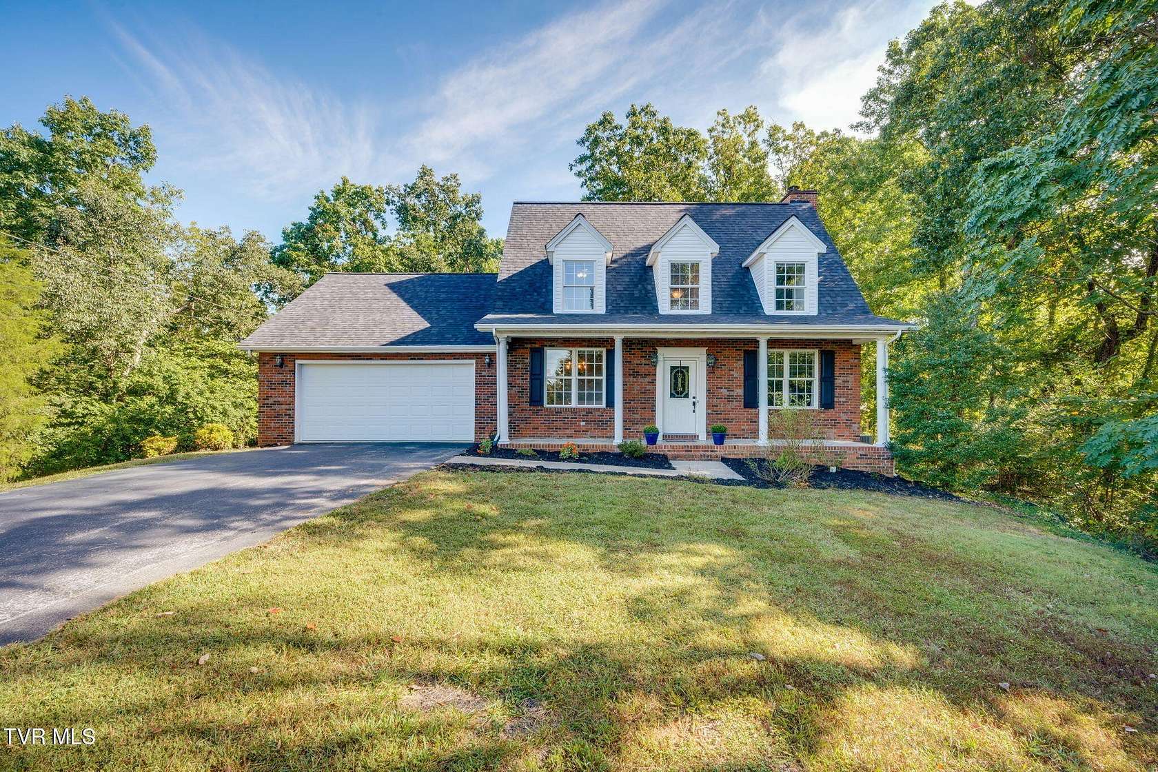 4 Acres of Land with Home for Sale in Kingsport, Tennessee