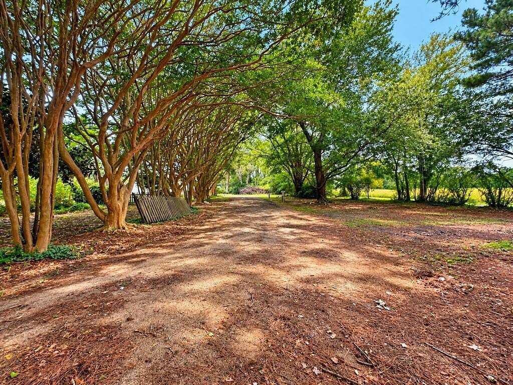 1.18 Acres of Residential Land for Sale in Accomac, Virginia