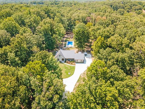 6.19 Acres of Land with Home for Sale in Centerville, Tennessee