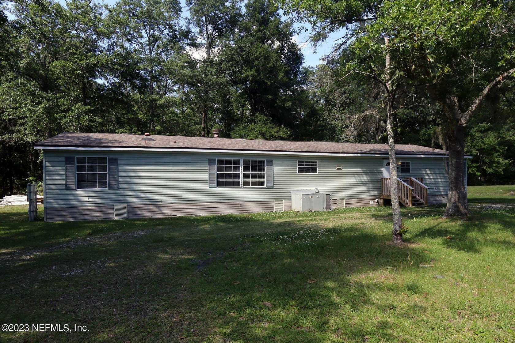 2.58 Acres of Land with Home for Sale in Jacksonville, Florida