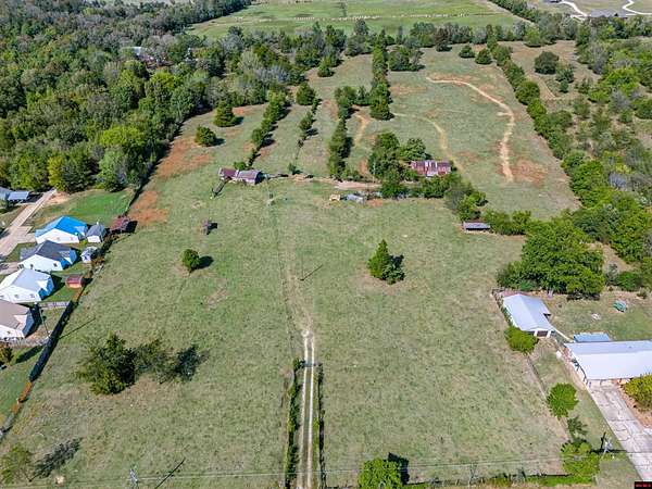 25 Acres of Recreational & Residential Land for Sale in Mountain View, Arkansas