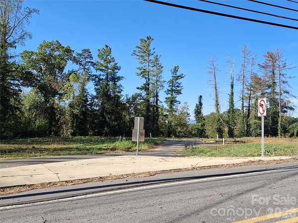 1.35 Acres of Residential Land for Sale in Asheville, North Carolina