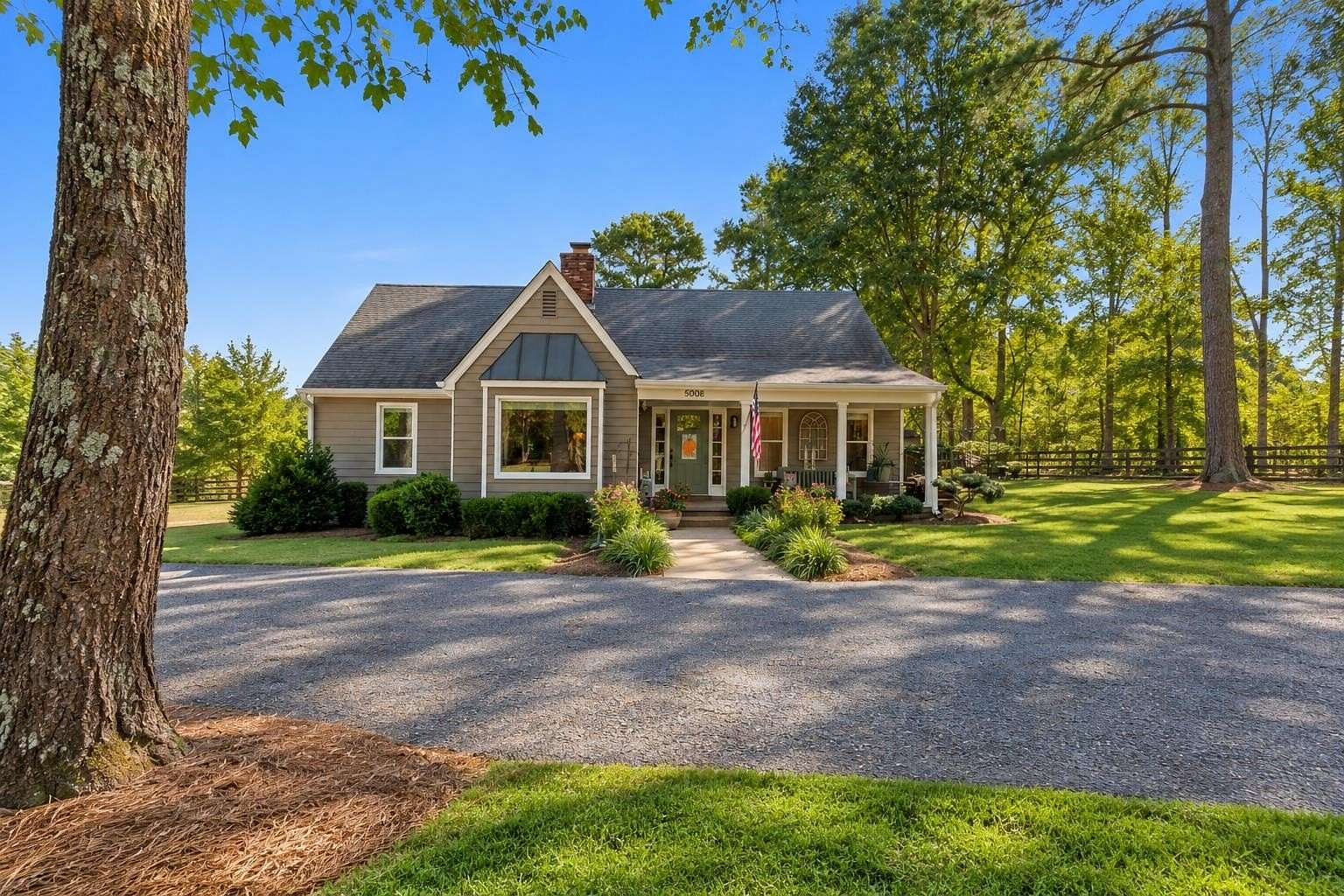 4 Acres of Land with Home for Sale in Collierville, Tennessee