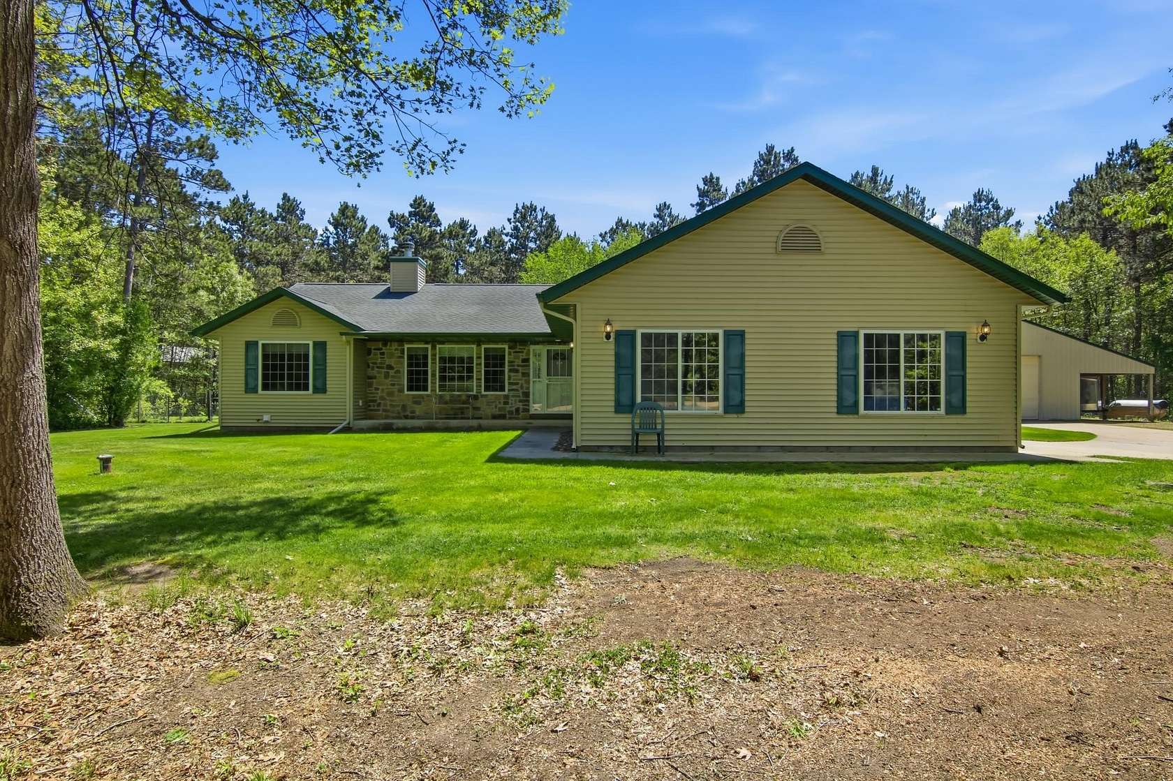 2 Acres of Land with Home for Sale in Wabasha, Minnesota