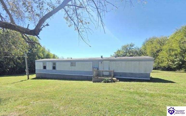 5 Acres of Land with Home for Sale in Hodgenville, Kentucky