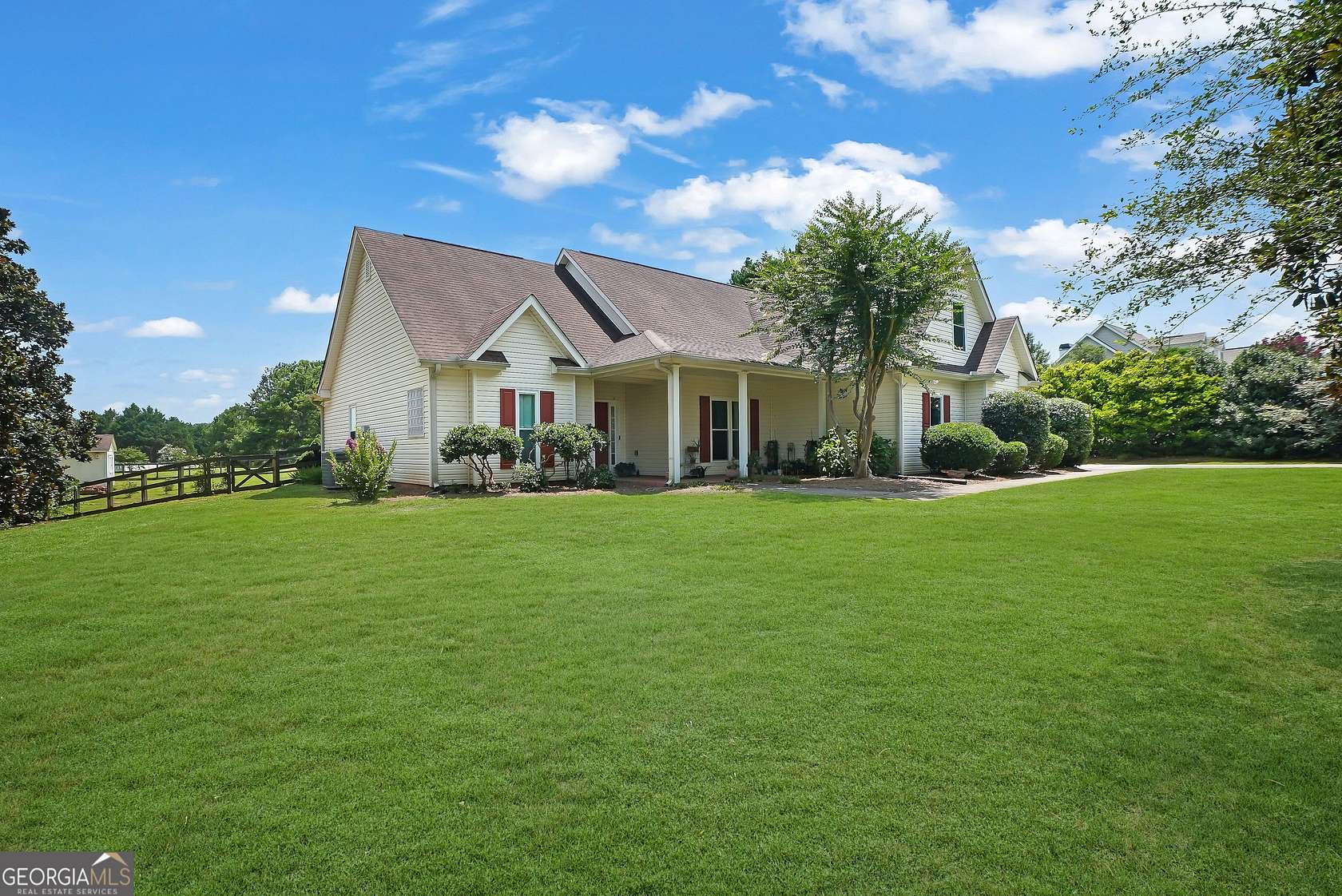1.6 Acres of Land with Home for Sale in Senoia, Georgia