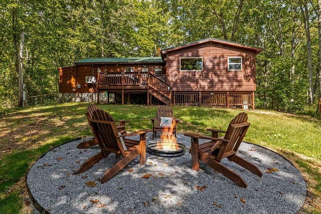 3.4 Acres of Land with Home for Sale in Ellijay, Georgia
