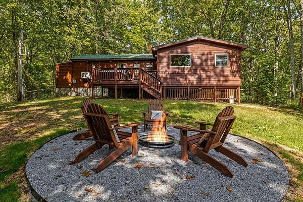 3.4 Acres of Land with Home for Sale in Ellijay, Georgia
